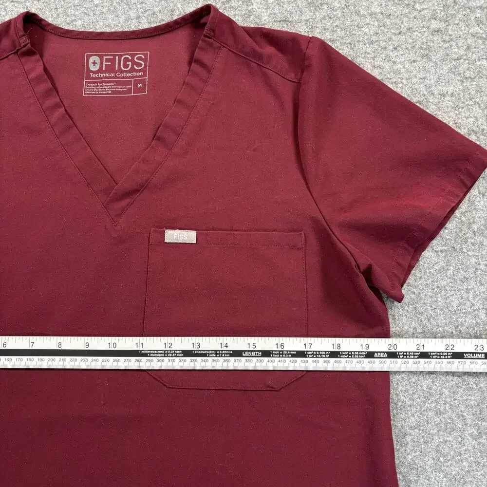 FIGS Catarina One-Pocket Scrub Top Women M Burgundy Maroon V-Neck Style FW1000